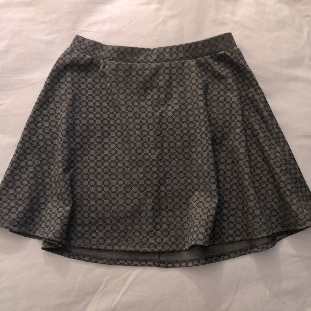 Grey skirt